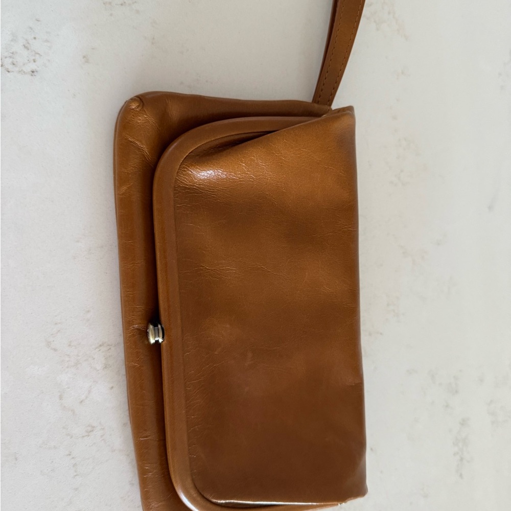 HOBO Polished Leather clutch/wristlet